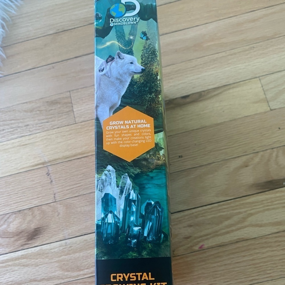 Discovery Kids Crystal Growing Kit - Picture 3 of 5